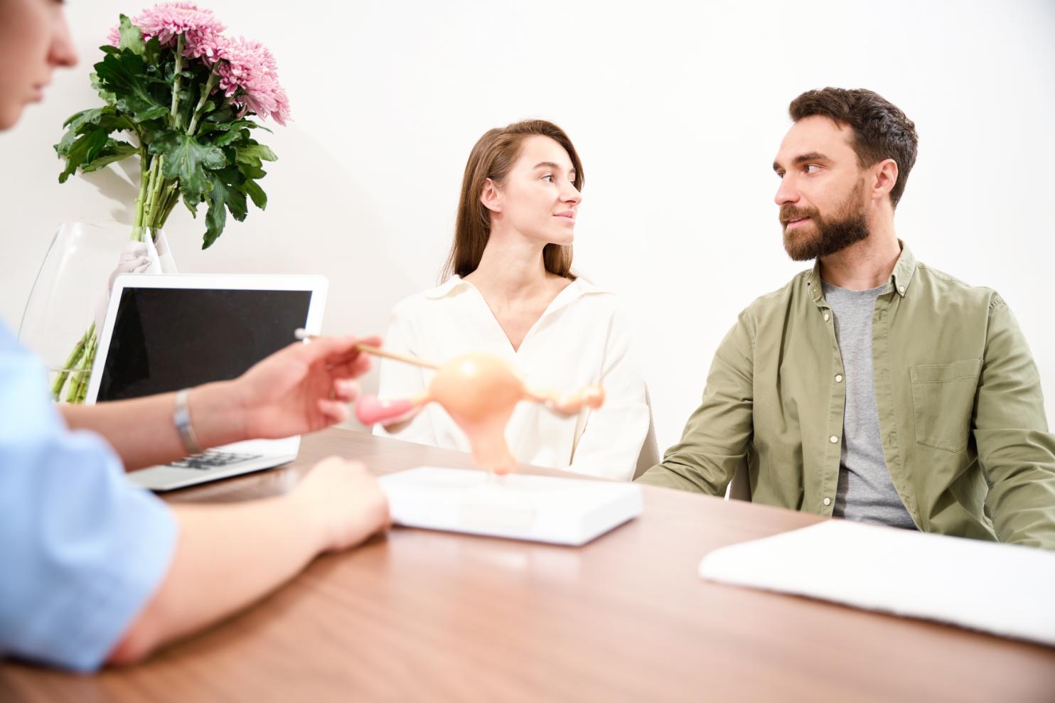 “Negociación obligatoria en procesos de familia 2025 – Martínez Müller Abogados”.